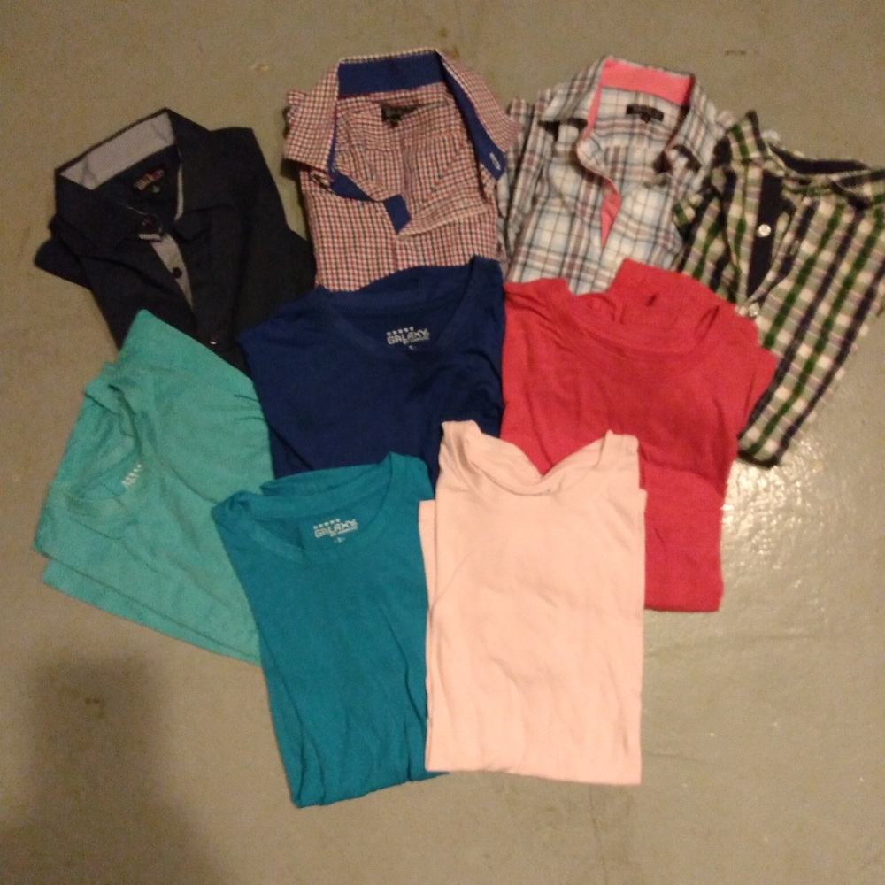 Men's small t-shirt & long sleeve dress shirt